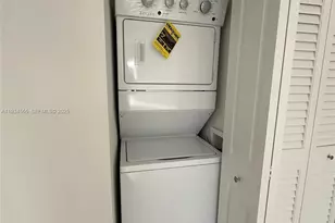 11278 SW 187th St, Miami, FL 33157 - Photo 6