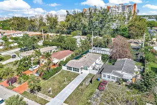 1323 NE 182nd St, North Miami Beach, FL 33162 - Photo 8