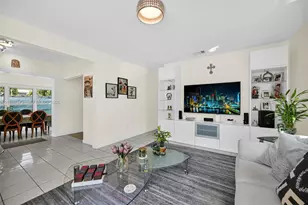 1323 NE 182nd St, North Miami Beach, FL 33162 - Photo 44