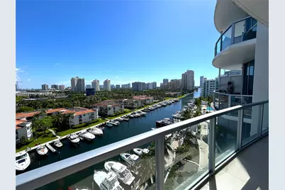 3029 NE 188th St #905, Aventura, FL 33180 - Photo 2