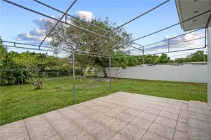1245 NW 130th St, North Miami, FL 33167 - Photo 20