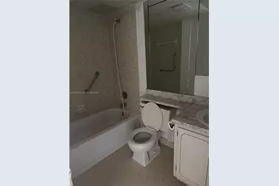 8100 Sunrise Lakes Blvd #109, Sunrise, FL 33322 - Photo 16
