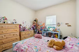 310 Villa Sorrento Cir, Haines City, FL 33844 - Photo 34