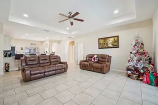 310 Villa Sorrento Cir, Haines City, FL 33844 - Photo 6