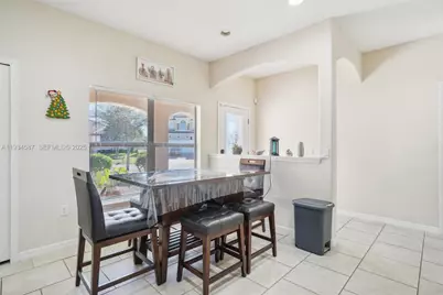 310 Villa Sorrento Cir, Haines City, FL 33844 - Photo 8