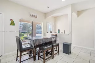 310 Villa Sorrento Cir, Haines City, FL 33844 - Photo 8