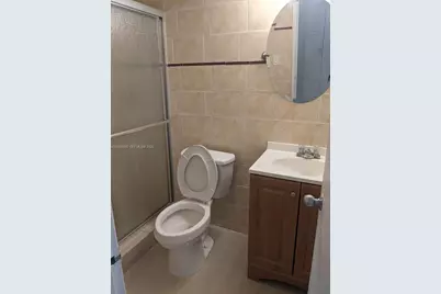 7125 NW 186th St #B209, Hialeah, FL 33015 - Photo 2