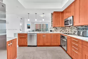 3340 NE 190th St, Aventura, FL 33180 - Photo 14