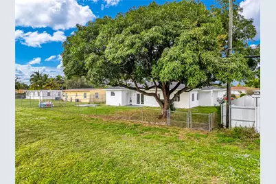 2410 NW 155th Ter, Miami Gardens, FL 33054 - Photo 50