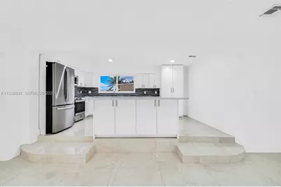 2410 NW 155th Ter, Miami Gardens, FL 33054 - Photo 26