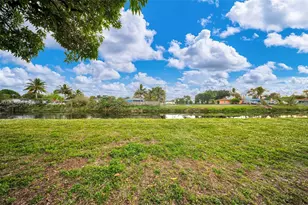 2410 NW 155th Terrace, Miami Gardens, FL 33054 - Photo 46