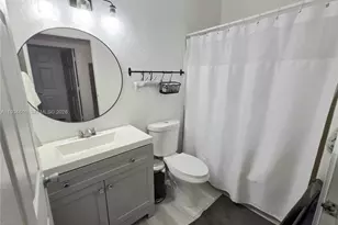 [Address not provided], North Lauderdale, FL 33068 - Photo 14