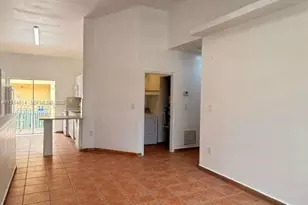 7520 W 20th Ave, Hialeah, FL 33016 - Photo 16