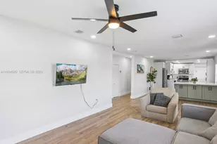 1048 NW 33rd Ave, Miami, FL 33125 - Photo 36