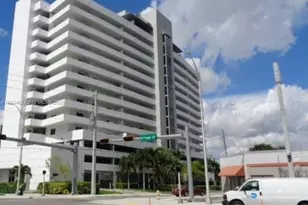 36 NW 6th Ave, Miami, FL 33128 - Photo 30