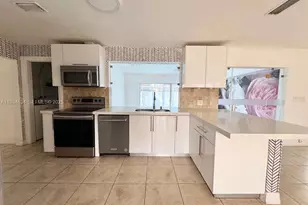 19410 NE 19th Ave, Miami, FL 33179 - Photo 2