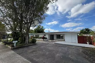 19410 NE 19th Ave, Miami, FL 33179 - Photo 18