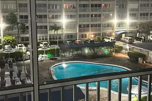 329 SE 3rd St, Hallandale Beach, FL 33009 - Photo 2