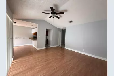 931 Coral Club Dr #931, Coral Springs, FL 33071 - Photo 4