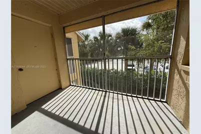 931 Coral Club Dr #931, Coral Springs, FL 33071 - Photo 16