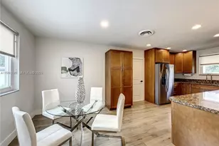 5880 SW 13th St, Plantation, FL 33317 - Photo 12