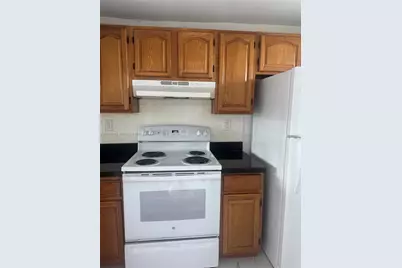 1551 W 7th Ct #23, Hialeah, FL 33010 - Photo 6