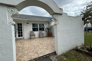21939 SW 124th Pl, Miami, FL 33170 - Photo 1