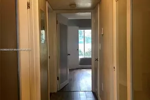 2445 NW 33rd St, Oakland Park, FL 33309 - Photo 6