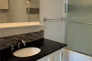 2445 NW 33rd St, Oakland Park, FL 33309 - Photo 20