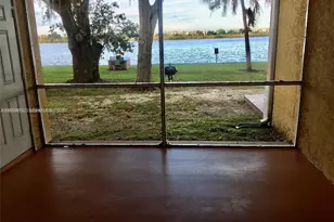 2445 NW 33rd St, Oakland Park, FL 33309 - Photo 14