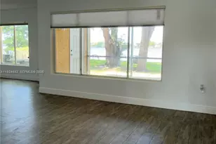 2445 NW 33rd St, Oakland Park, FL 33309 - Photo 6