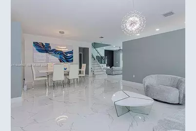 2738 Misty Oaks Cir, Royal Palm Beach, FL 33411 - Photo 6