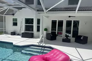 2738 Misty Oaks Cir, Royal Palm Beach, FL 33411 - Photo 14