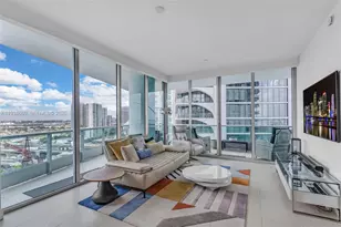 900 Biscayne Blvd, Miami, FL 33132 - Photo 10