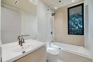 641 Flamingo Dr, Fort Lauderdale, FL 33301 - Photo 52