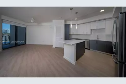 19401 W Dixie Hwy #307, Miami, FL 33180 - Photo 28