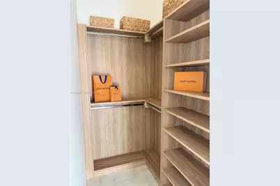 260 NW 119th St, Miami, FL 33168 - Photo 16