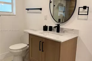 260 NW 119th St, Miami, FL 33168 - Photo 12