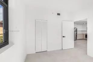 1547 NW 2nd St, Miami, FL 33125 - Photo 12