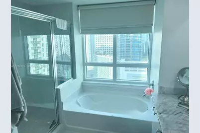 950 Brickell Bay Dr #2711, Miami, FL 33131 - Photo 16