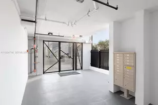 1547 NW 2nd St, Miami, FL 33125 - Photo 36