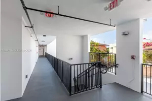 1547 NW 2nd St, Miami, FL 33125 - Photo 30