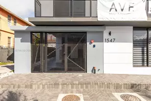 1547 NW 2nd St, Miami, FL 33125 - Photo 4