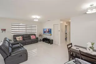 7612 Granada Blvd, Miramar, FL 33023 - Photo 6