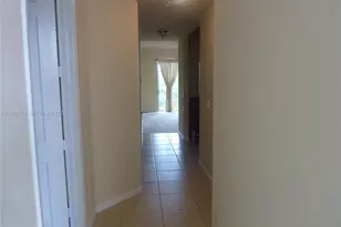 3500 Oaks Clubhouse Dr, Pompano Beach, FL 33069 - Photo 22