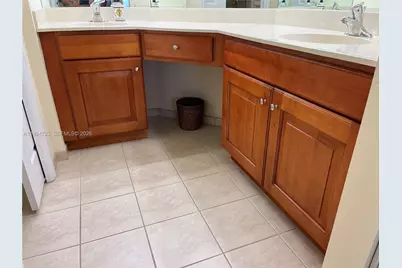 3500 Oaks Clubhouse Dr #308, Pompano Beach, FL 33069 - Photo 34