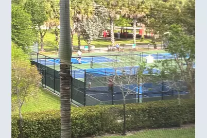 3500 Oaks Clubhouse Dr #308, Pompano Beach, FL 33069 - Photo 20
