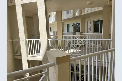 3500 Oaks Clubhouse Dr #308, Pompano Beach, FL 33069 - Photo 12