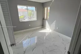 511 NW 82nd Ave, Miami, FL 33126 - Photo 12