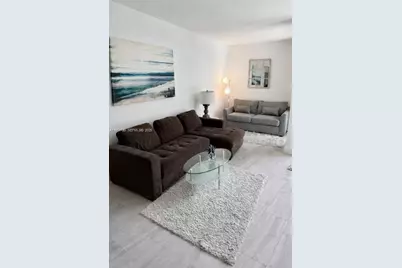 121 NE 34th St #814, Miami, FL 33137 - Photo 1